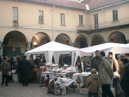 Mercatino Gallarate 2004 010.JPG