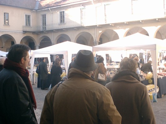 Mercatino Gallarate 2004 007.JPG